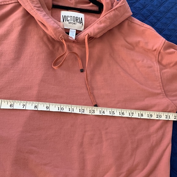 VS Sport slightly cropped hoodie-EUC - Picture 6 of 7